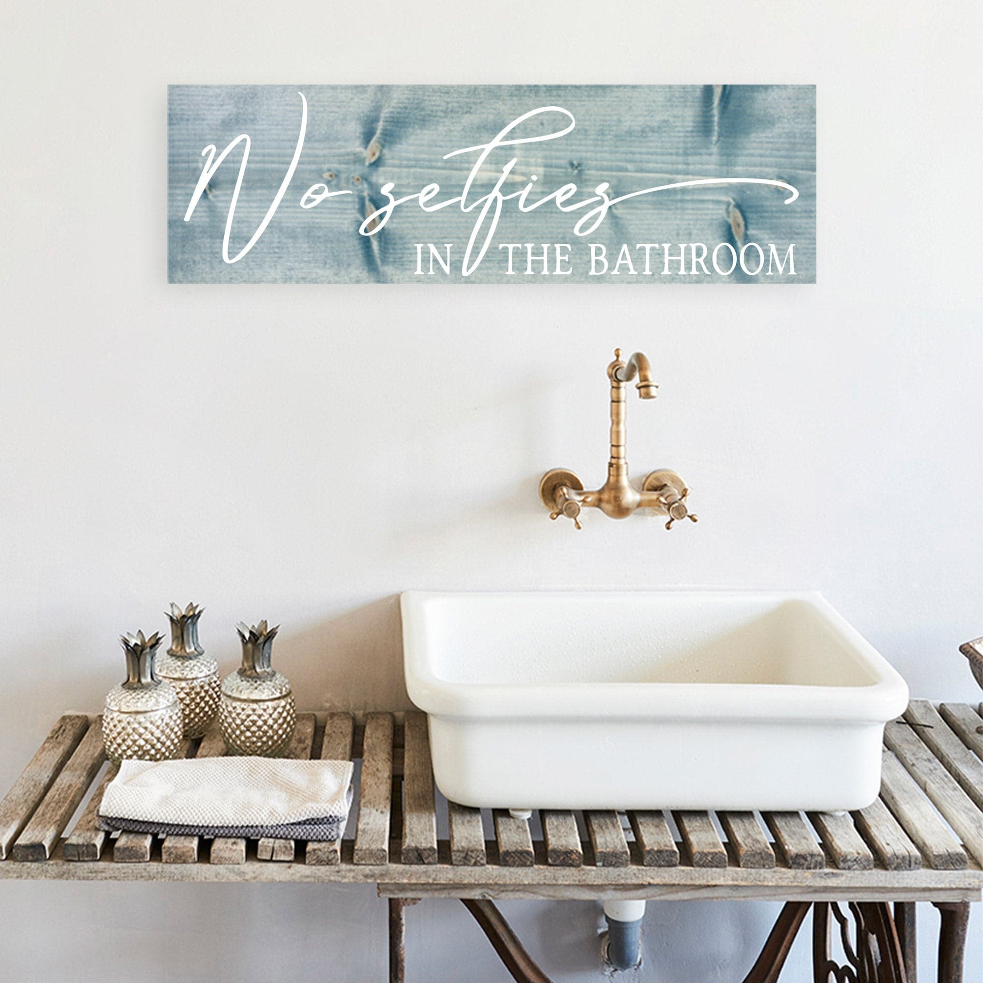 No Selfies in the Bathroom - Dream Big Printables