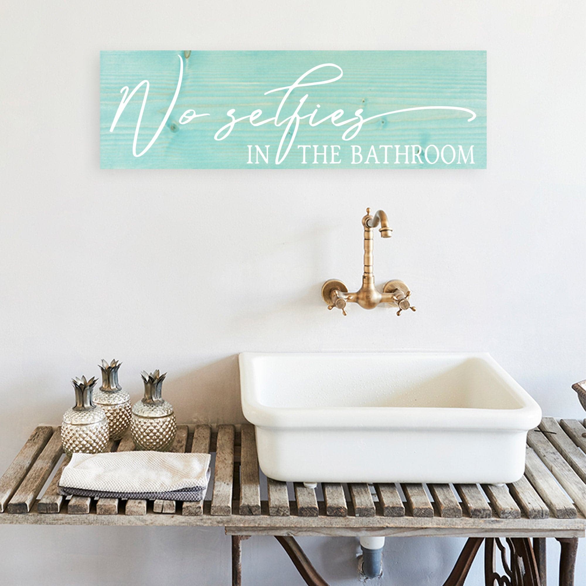 No Selfies in the Bathroom - Dream Big Printables