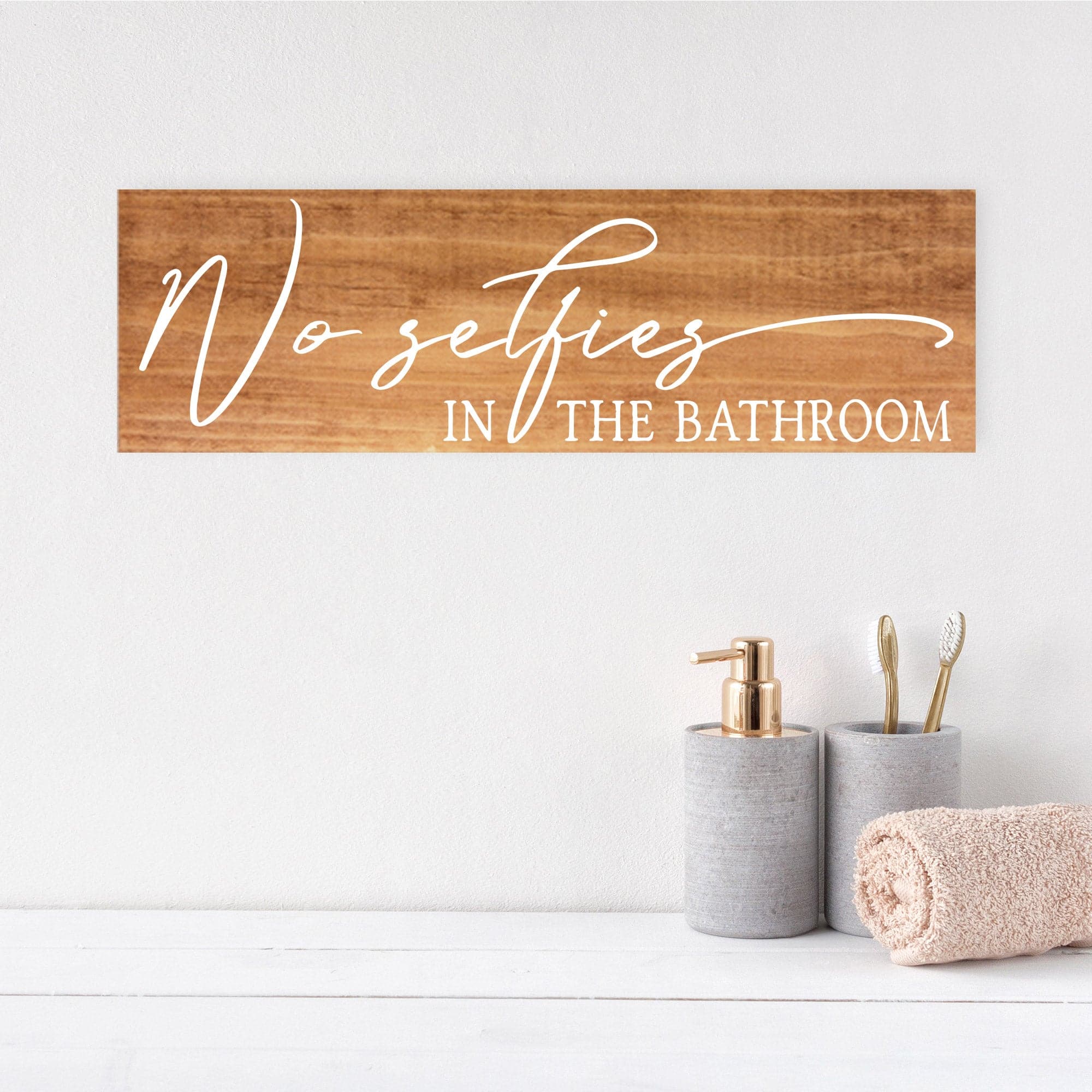 No Selfies in the Bathroom - Dream Big Printables